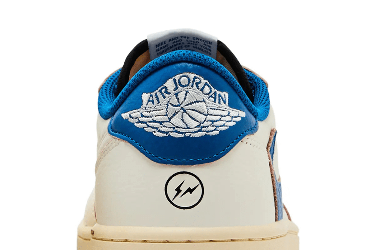 Tênis Nike Travis Scott x Fragment Design x Air Jordan 1 Low